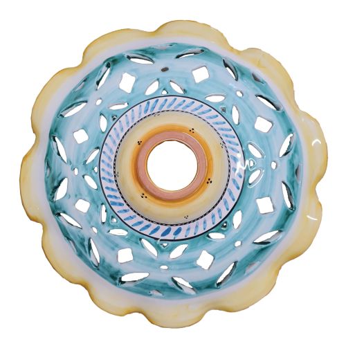 Lampadario bordo ondulato traforato. Ceramica di Vietri dipinta a  mano.