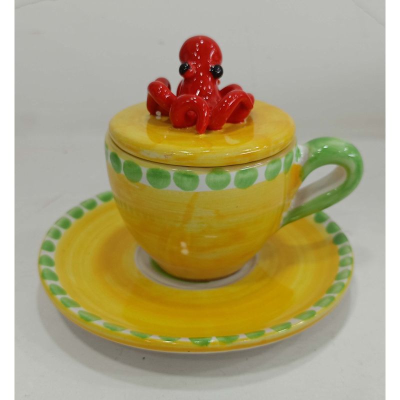Coffee cup with embossed lid, saucer animal...